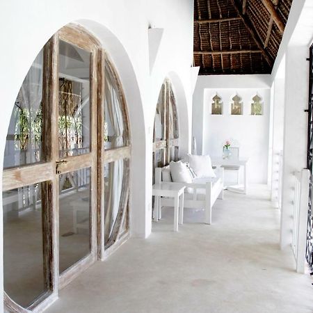 Msambweni Beach House Villa Exterior photo