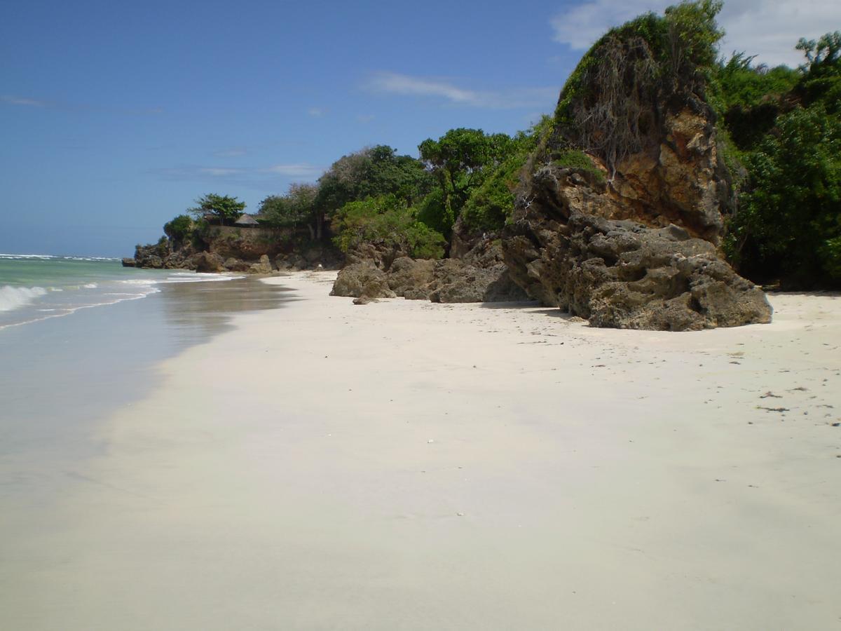 Msambweni Beach House Villa Exterior photo