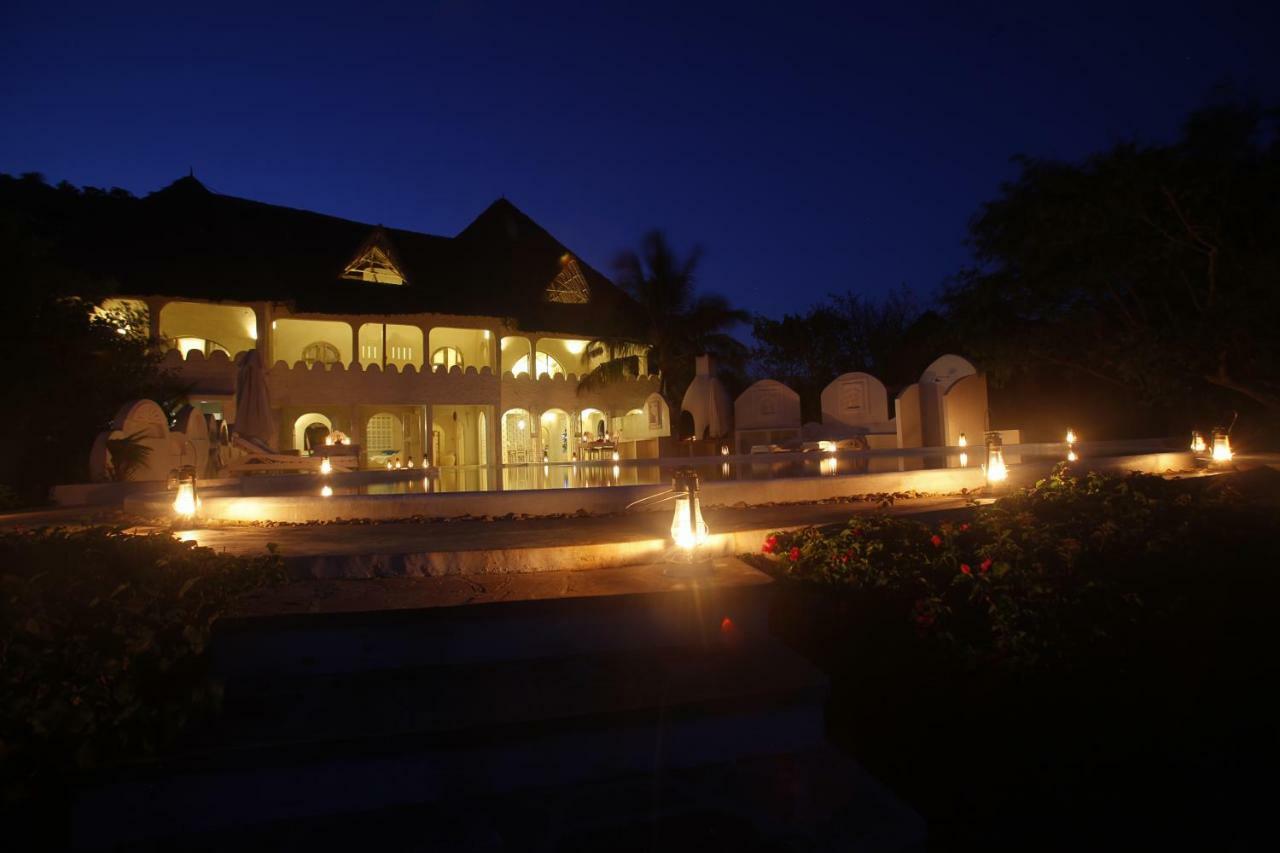 Msambweni Beach House Villa Exterior photo